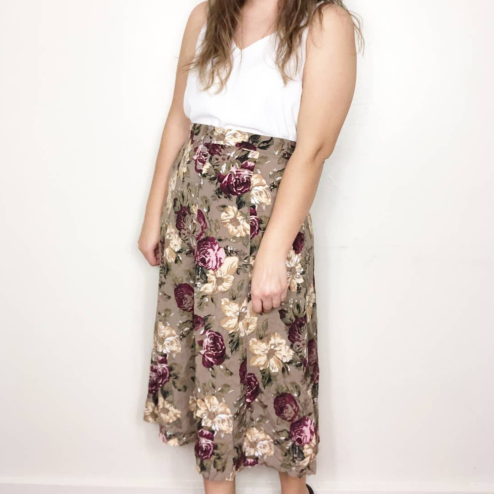 VINTAGE 90'S | Women's Large Brown Floral Button Down Boho Midi Prairie Skirt